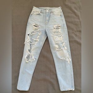 American Eagle Mom Jeans